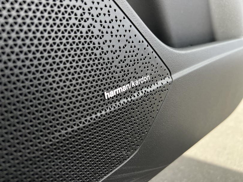 2023 Kia Niro 19