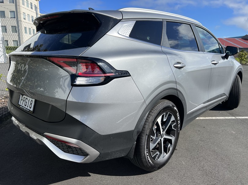2022 Kia Sportage 4