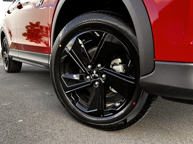 2023 Mitsubishi Eclipse Cross 3