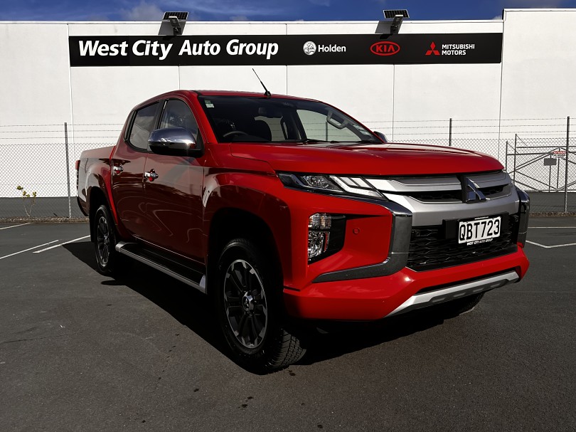 2023 Mitsubishi Triton 1