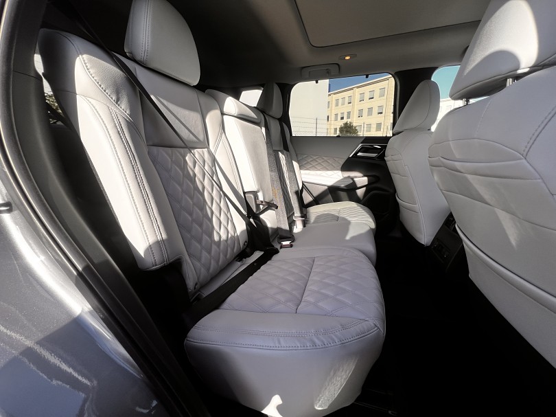 2023 Mitsubishi Outlander 11