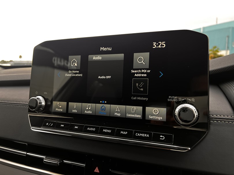 2023 Mitsubishi Outlander 16