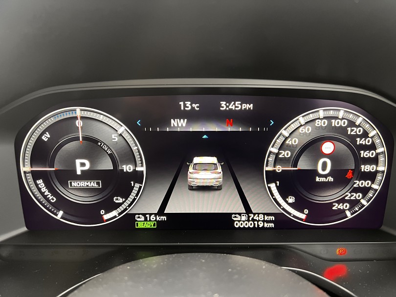 2023 Mitsubishi Outlander 15