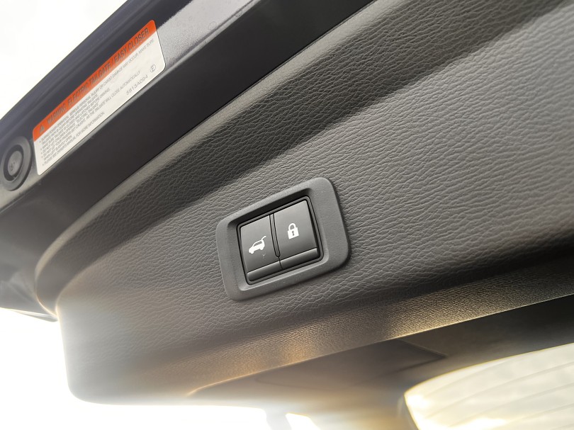 2023 Mitsubishi Outlander 11
