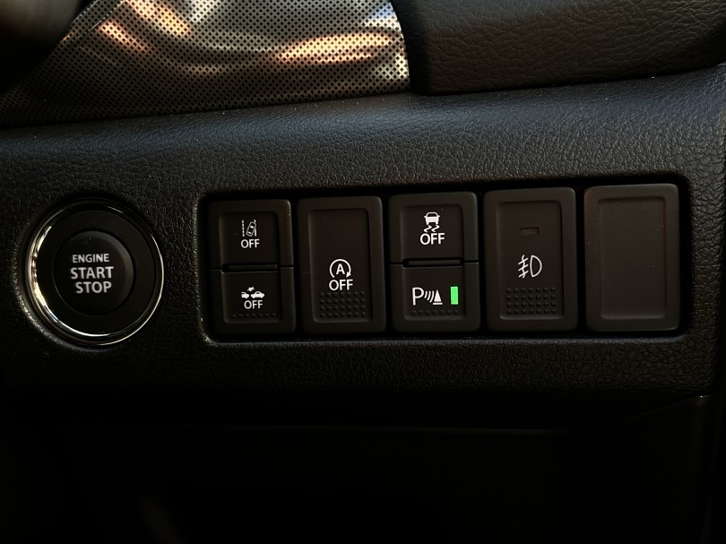2023 Suzuki Vitara 16