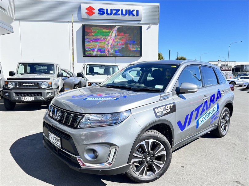 2023 Suzuki Vitara 2