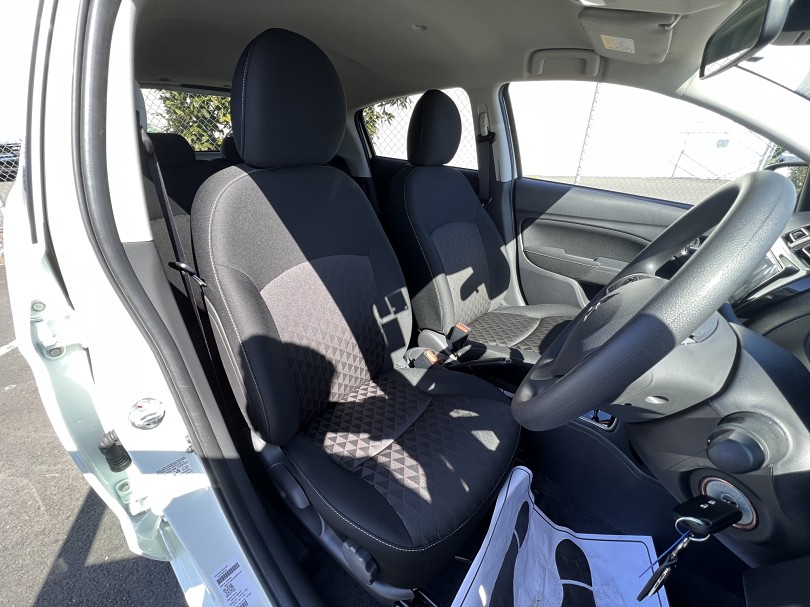 2023 Mitsubishi Mirage 5