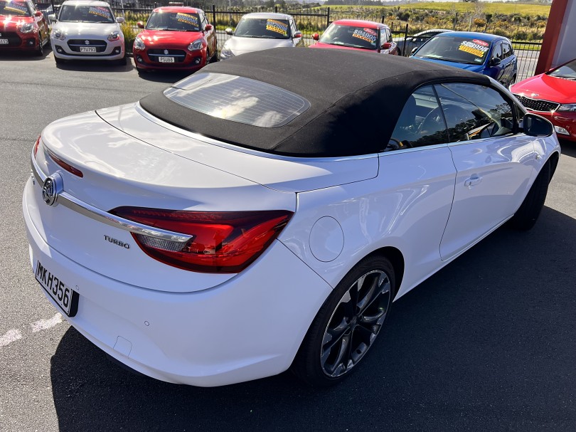 2016 Holden Cascada 7