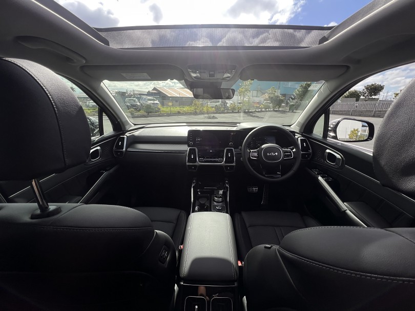 2023 Kia Sorento 13