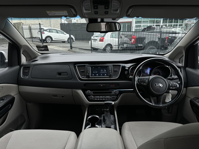 2019 Kia Carnival 11