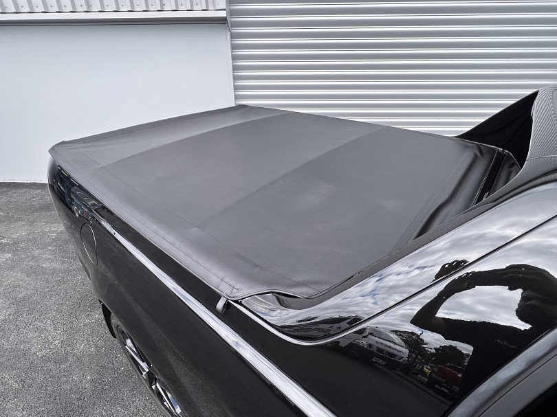 2016 Holden Commodore 9