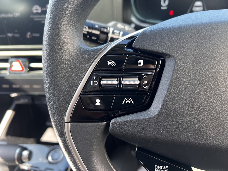 2023 Kia Niro 14