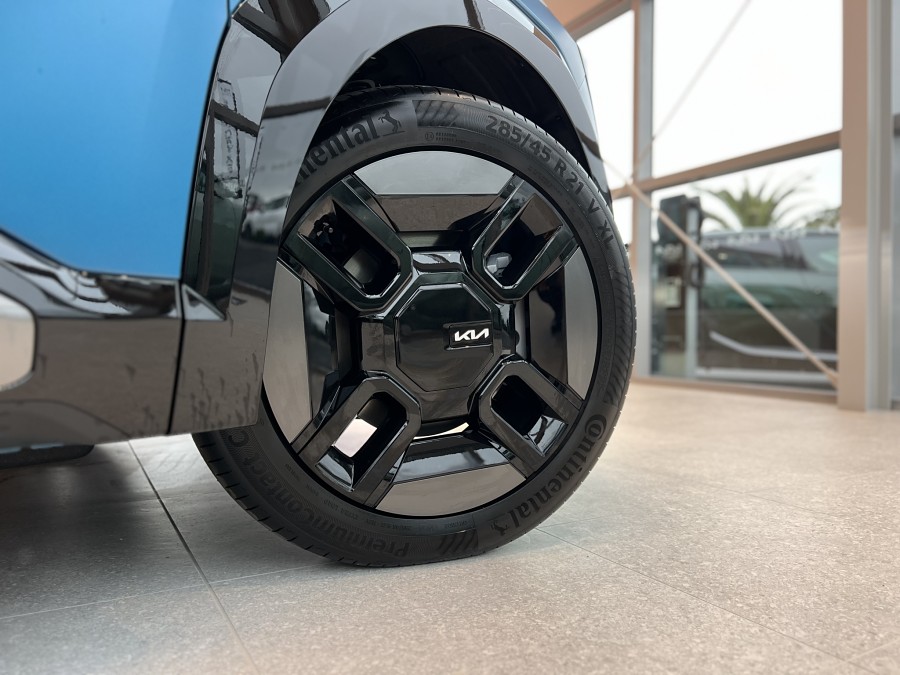 2023 Kia EV9 3