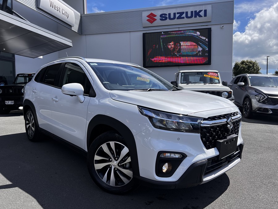 2023 Suzuki S-Cross 1