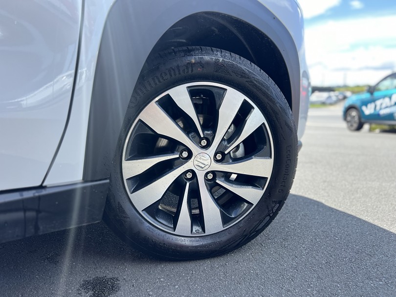 2023 Suzuki S-Cross 5