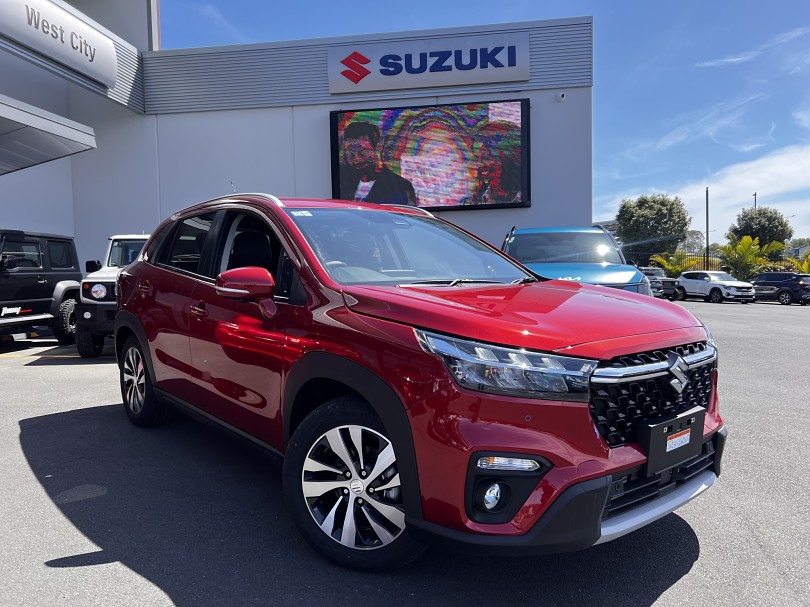 2023 Suzuki S-Cross 1