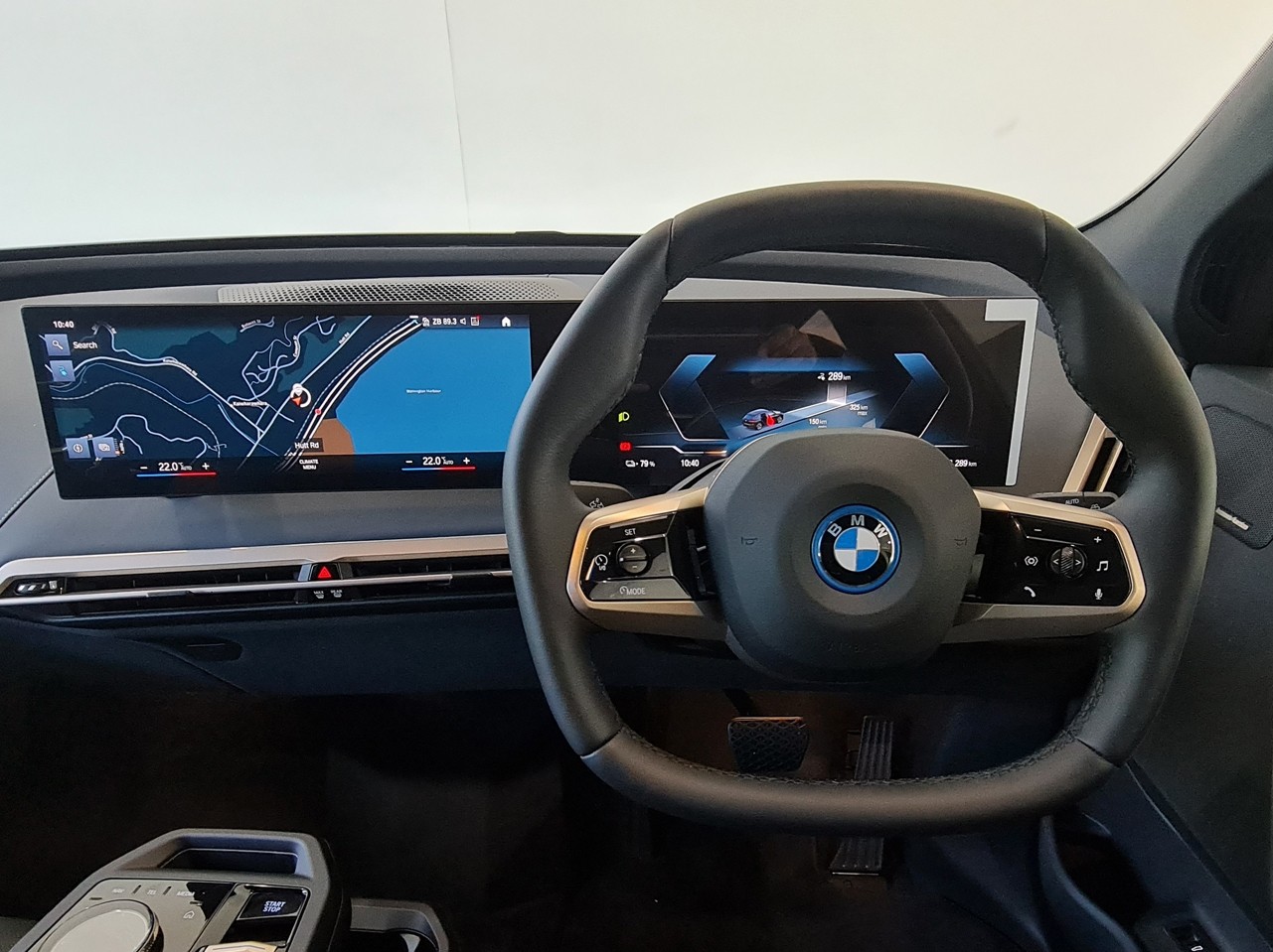 BMW iX xDRIVE40