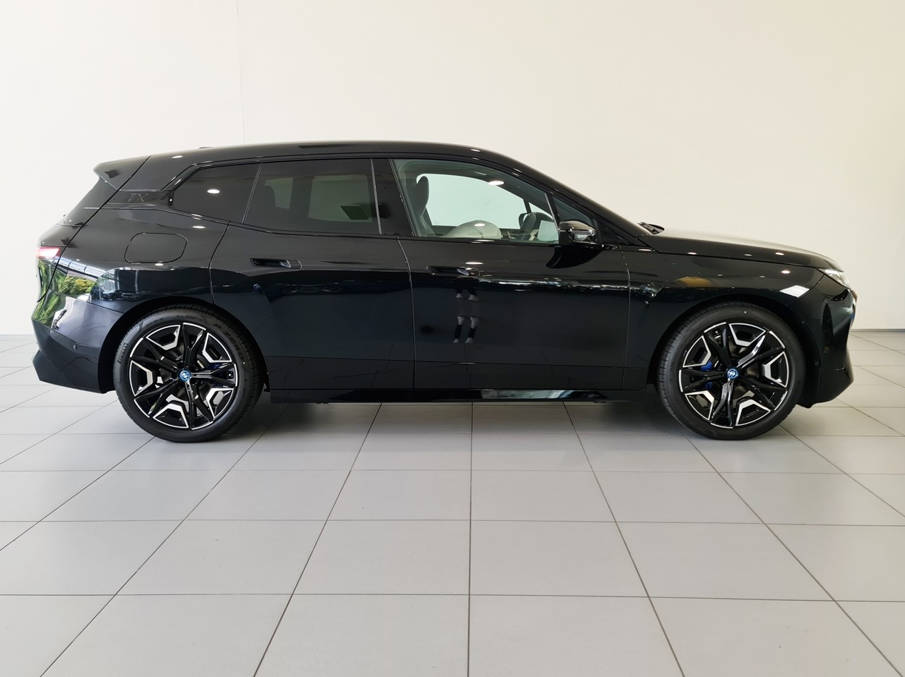 BMW iX xDRIVE40