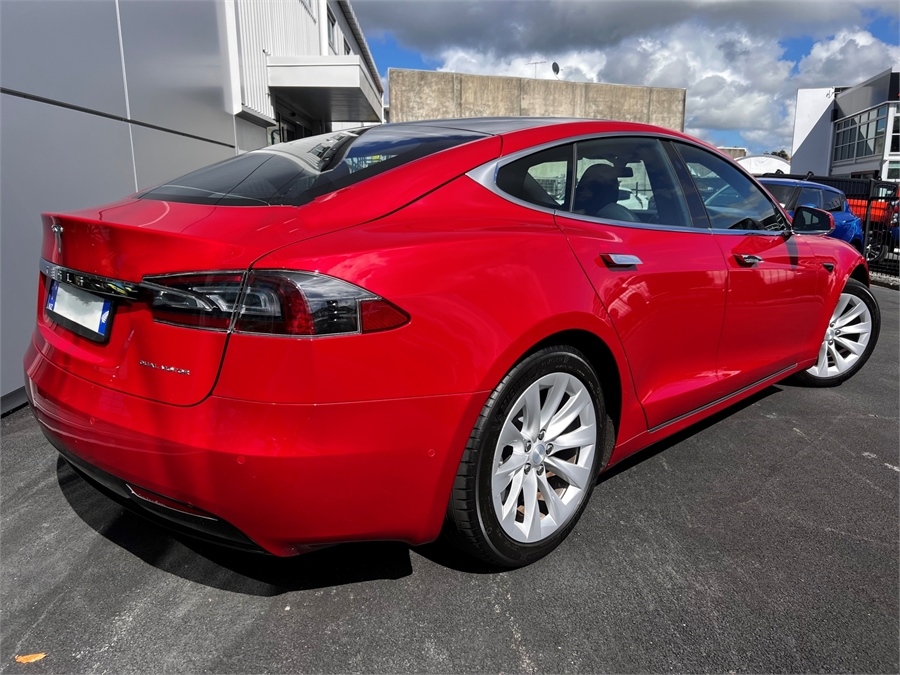 2020 Tesla Model S 3