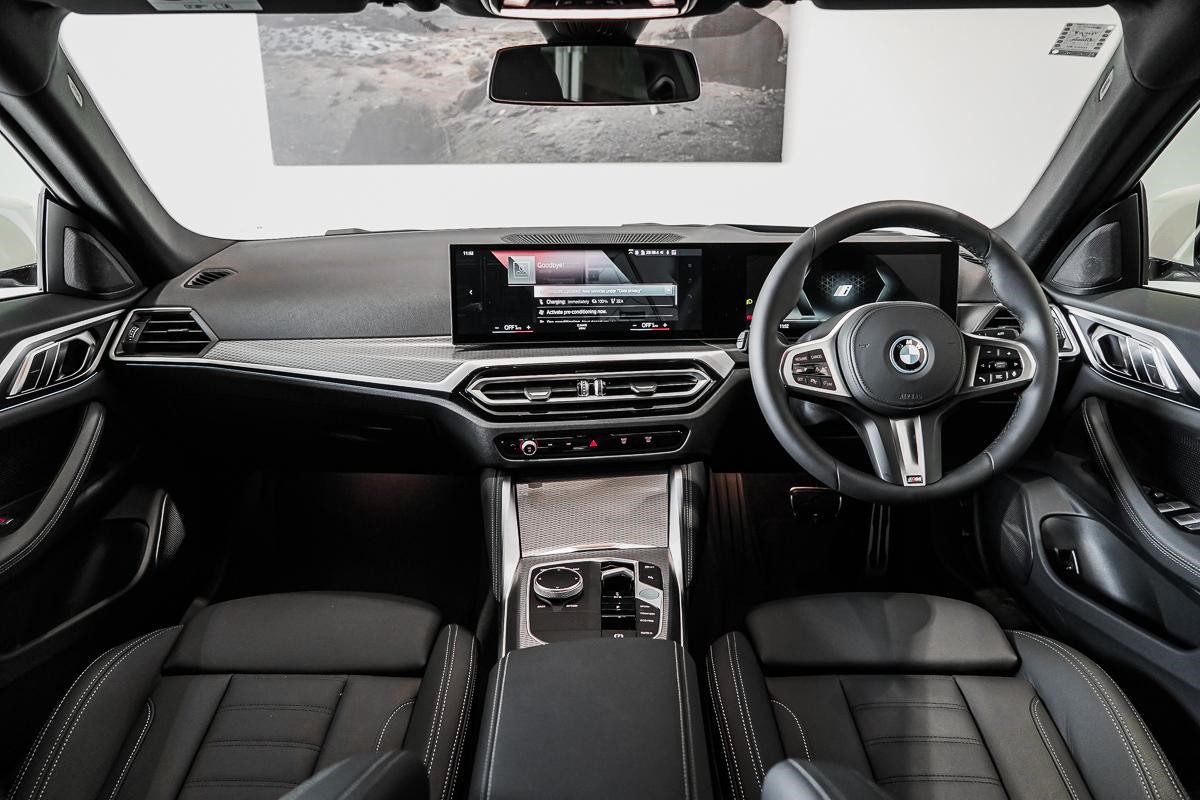 BMW i4 eDrive40