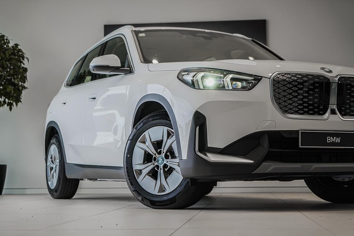 BMW iX1 eDRIVE20 X Line