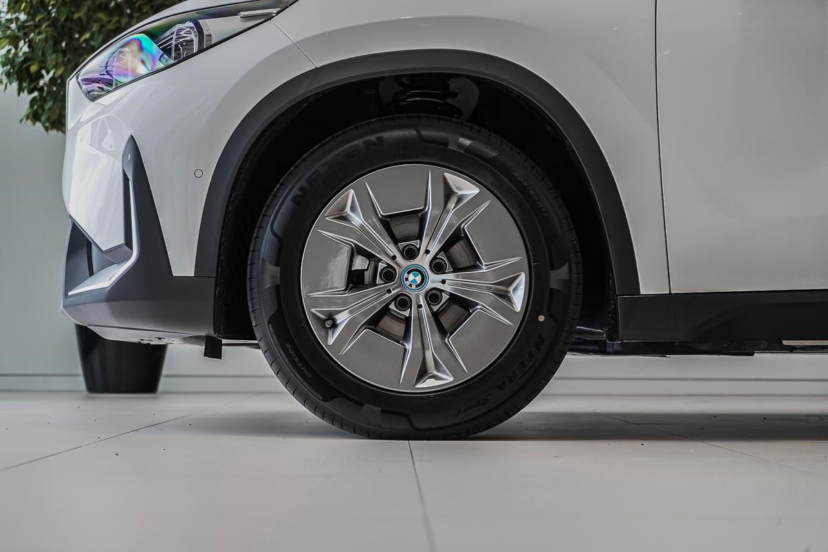 BMW iX1 eDRIVE20 X Line