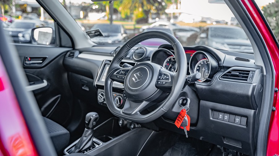 2023 Suzuki Swift 9