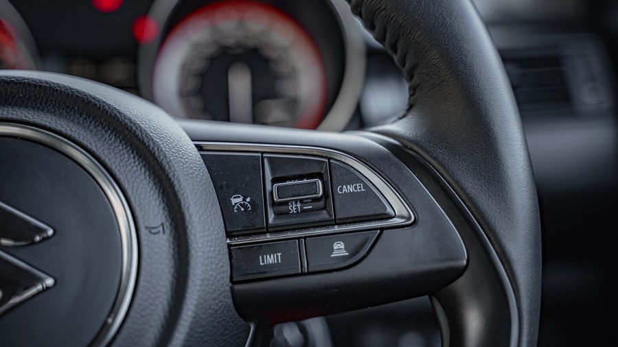 2023 Suzuki Swift 14