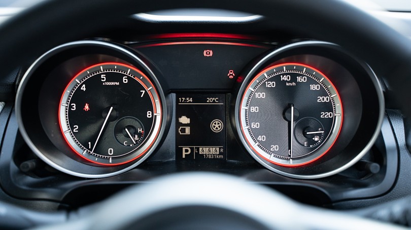 2023 Suzuki Swift 12