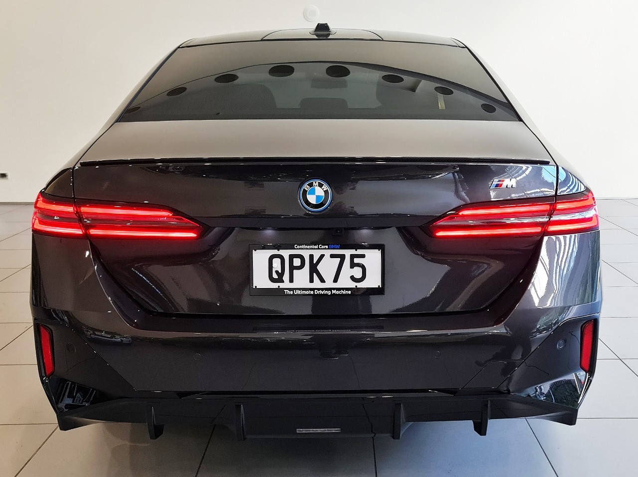 BMW i5 M60 Xdrive + Comfort + M SPORT PLUS PACKAGE