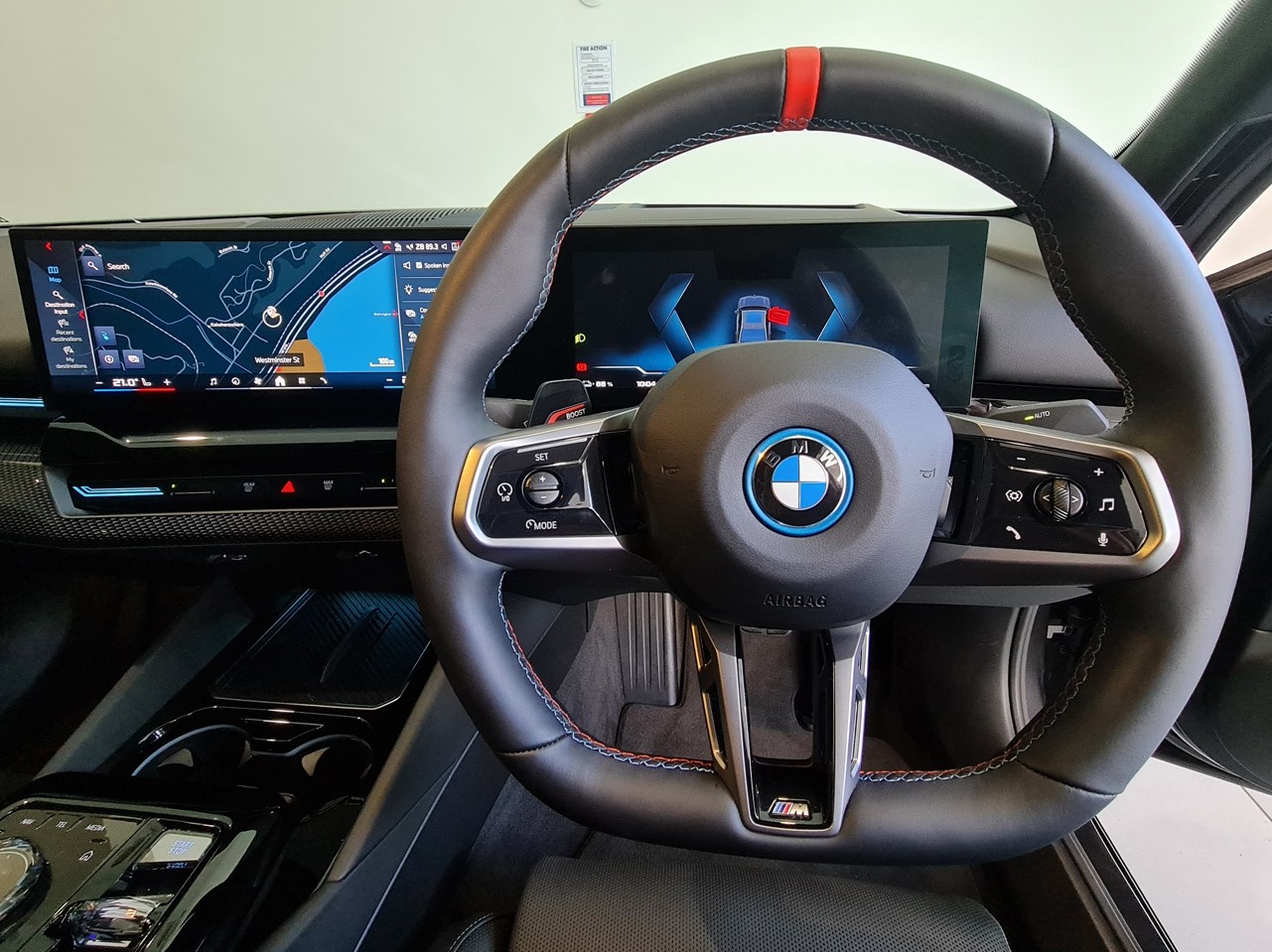 BMW i5 M60 Xdrive + Comfort + M SPORT PLUS PACKAGE