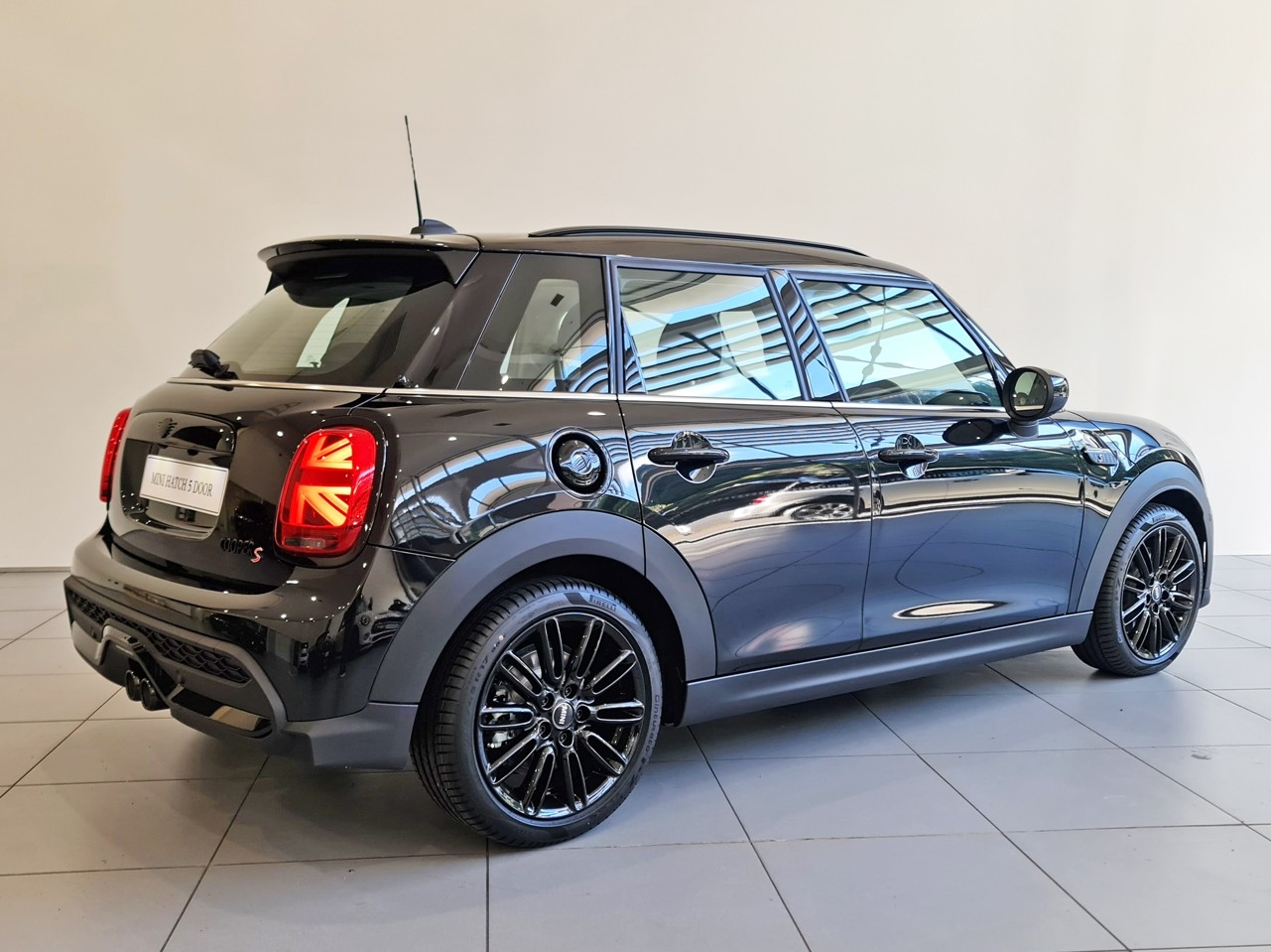 MINI Cooper 5-door COOPER S Hatch - Classic