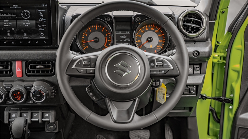 2024 Suzuki Jimny 11