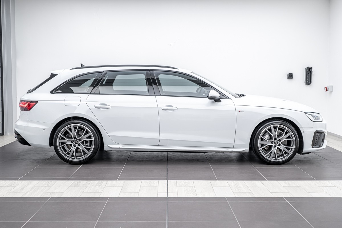 Audi A4 AVANT 45 TFSI QUATTRO S LINE