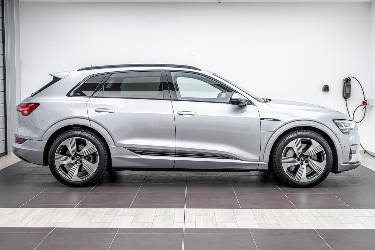 Audi e-tron 55 quattro 300kW BEV