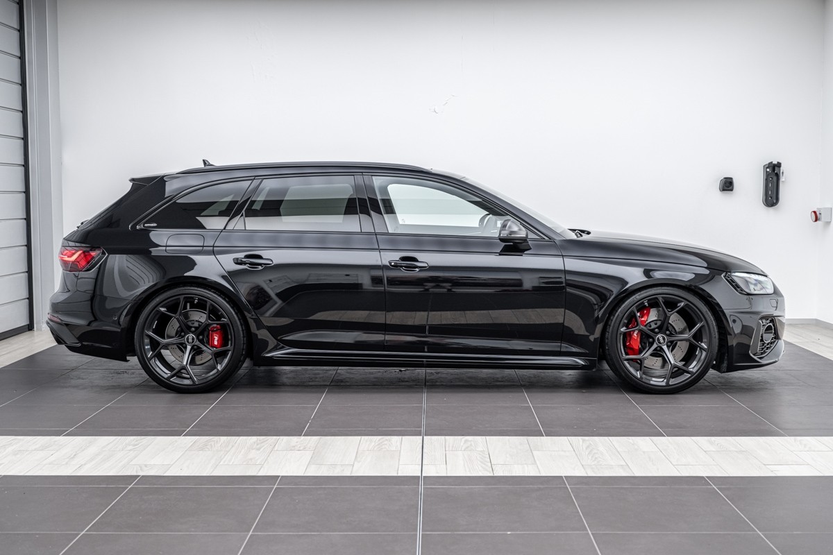 Audi RS4 Competition Plus