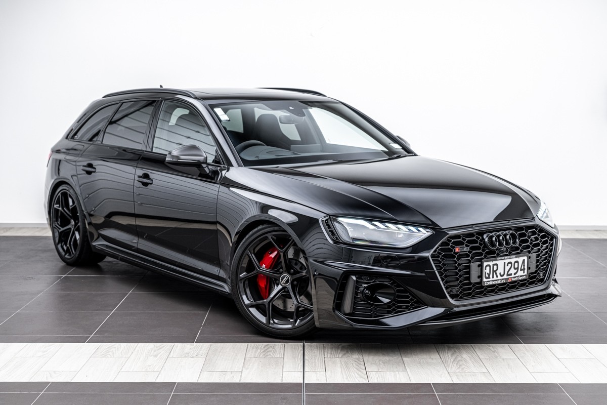 Audi RS4 Competition Plus