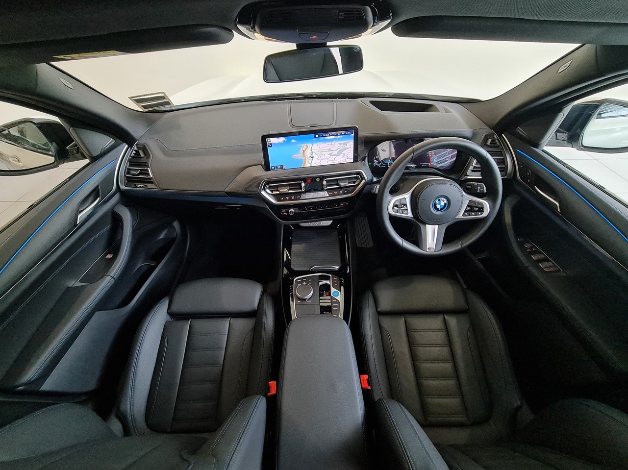 BMW iX3 M Sport Impressive