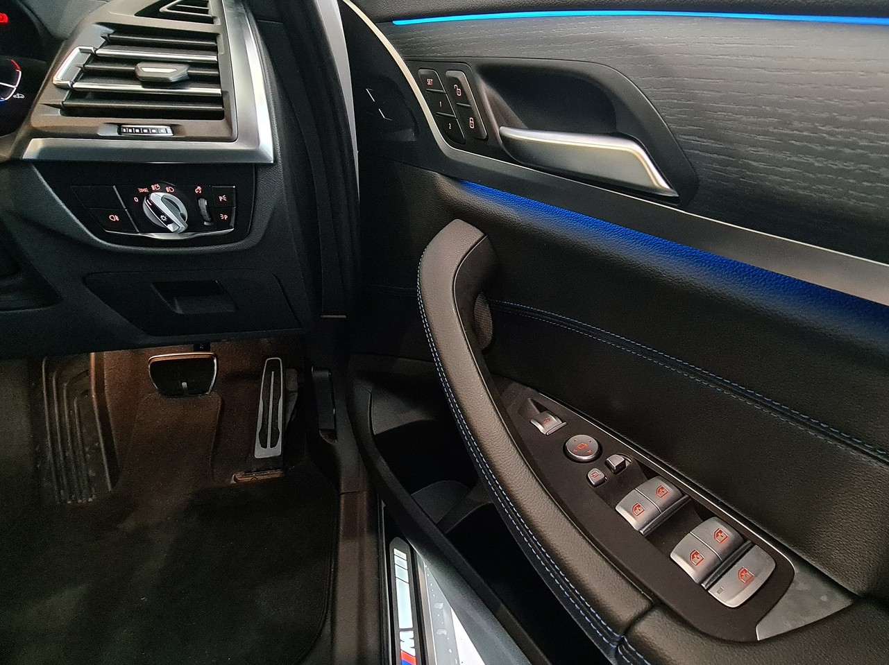BMW iX3 M Sport Impressive