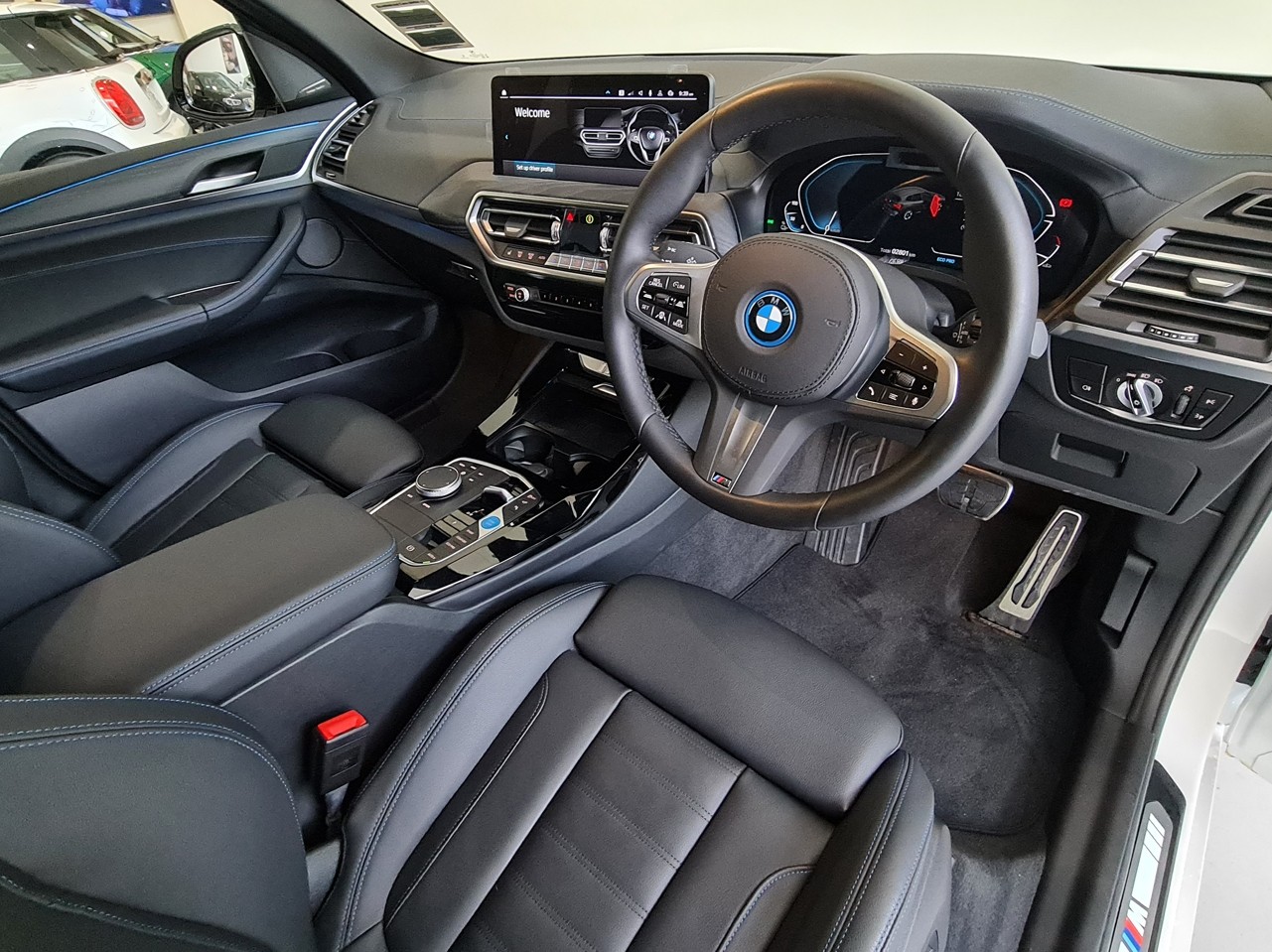 BMW iX3 M Sport Impressive
