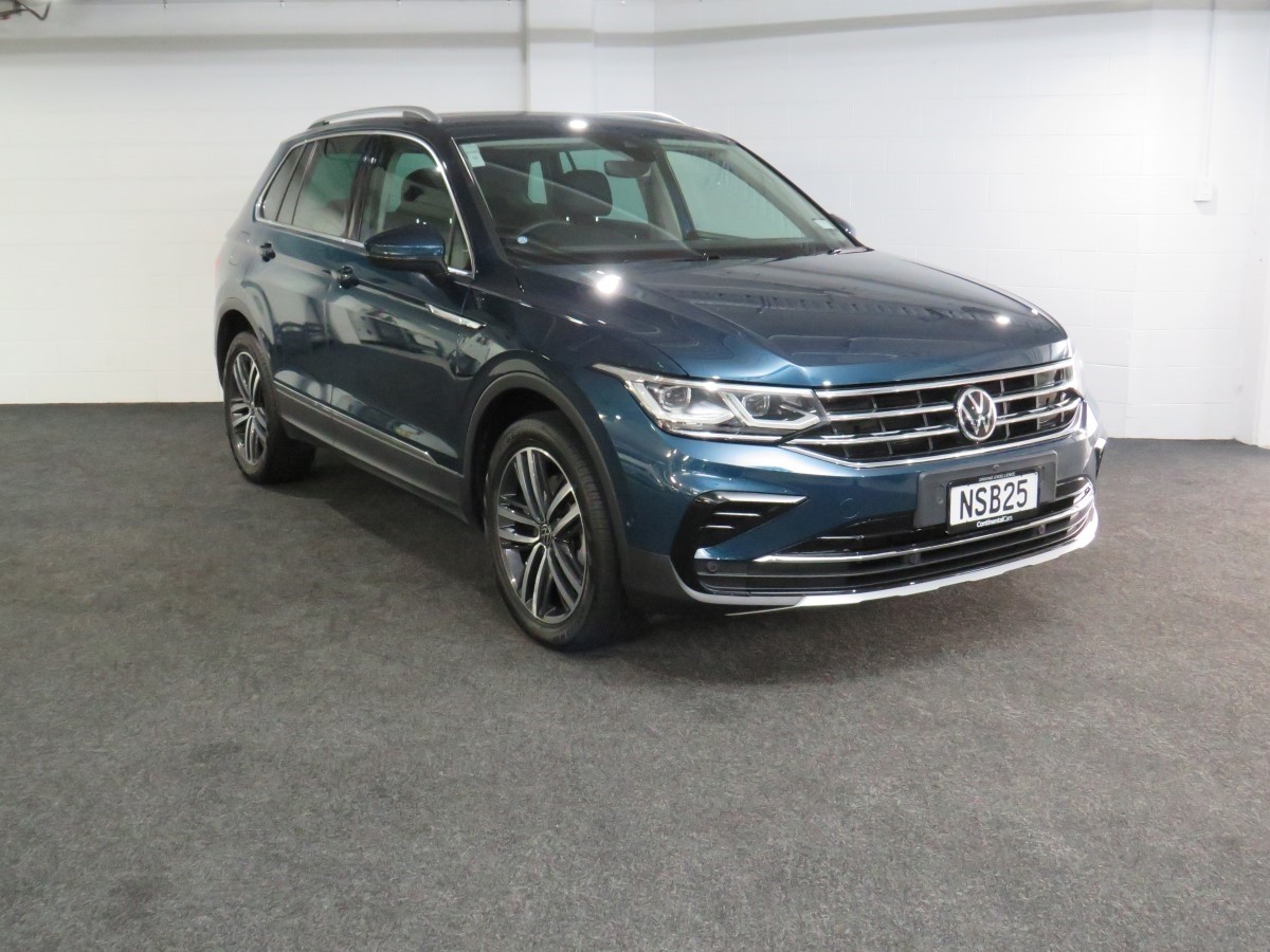 Volkswagen Tiguan TSI STYLE 4WD