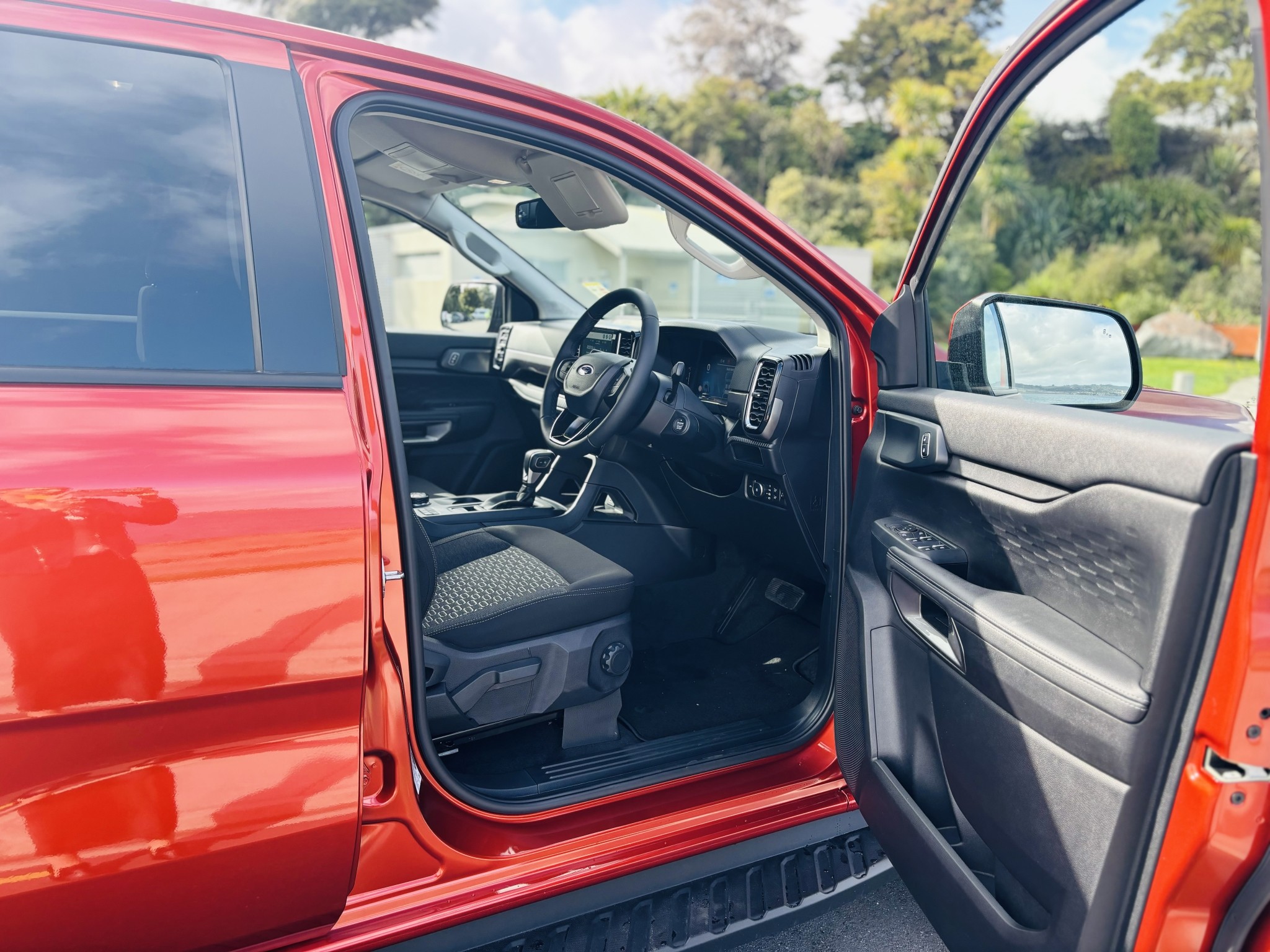 2024 Ford Ranger XLT 4WD 2.0L