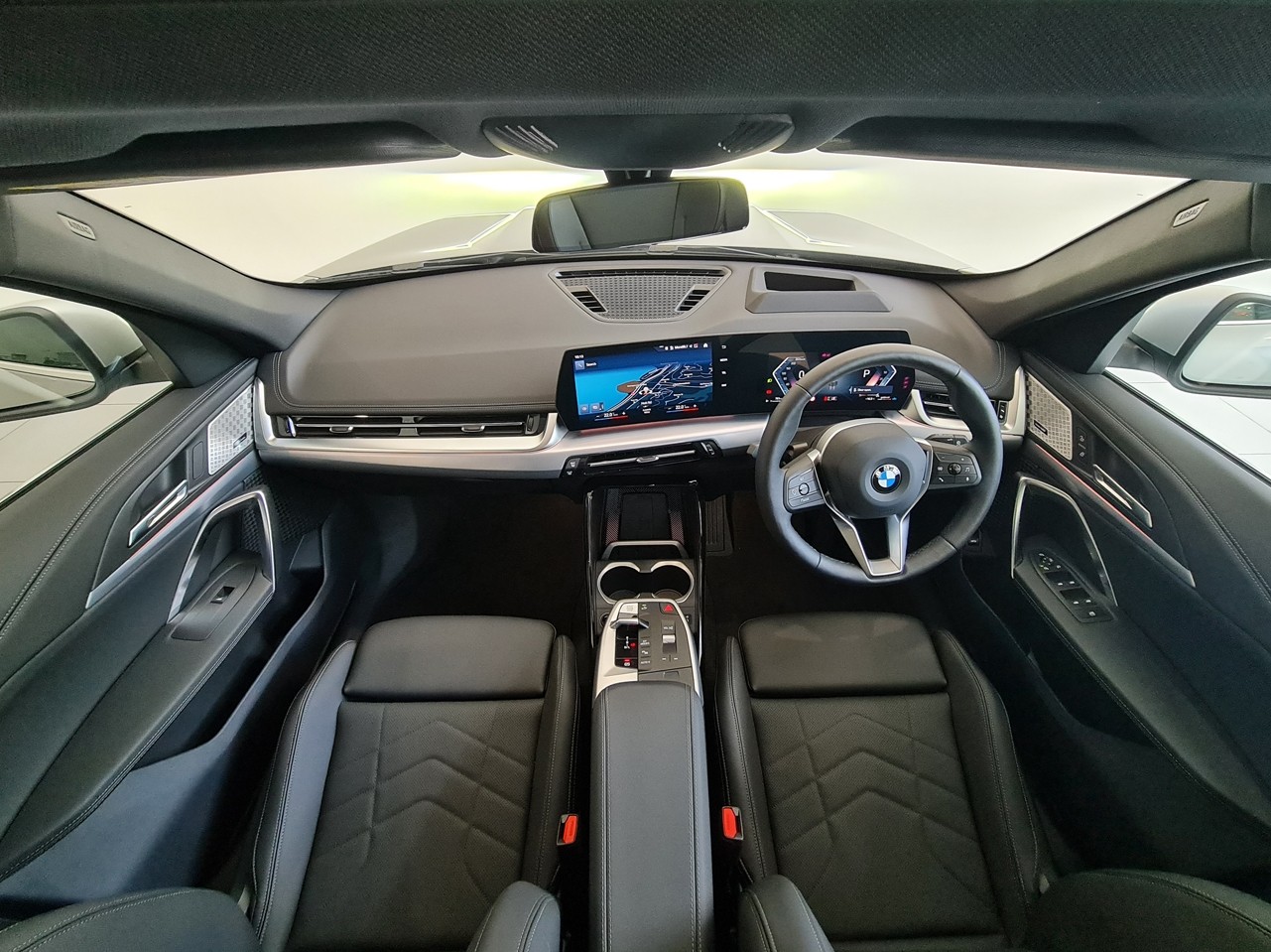 BMW X1 sDrive18i X Line