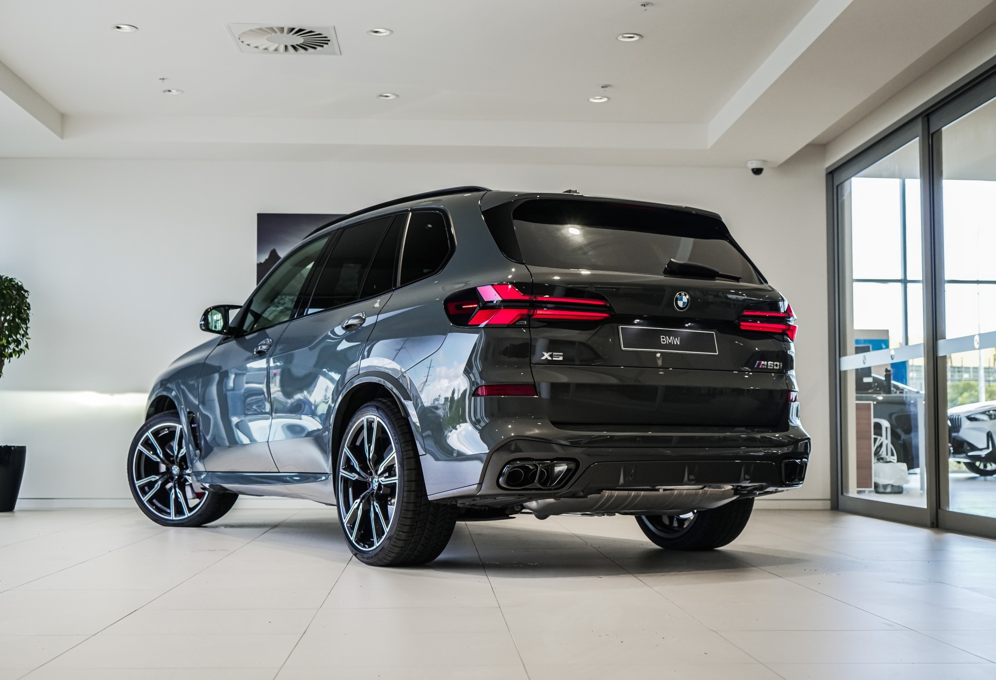 BMW X5 M60i xDrive