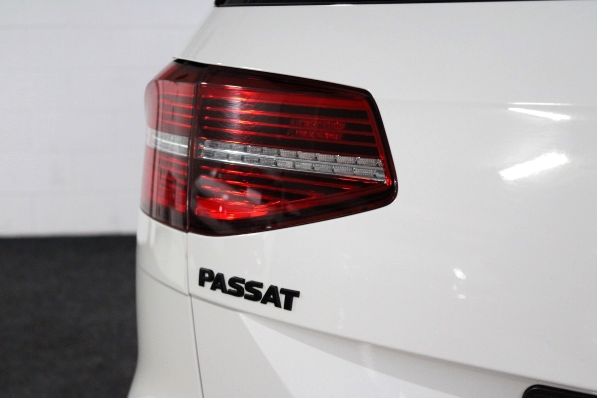 Volkswagen Passat 176KW BI-TURBO R-LINE TDi