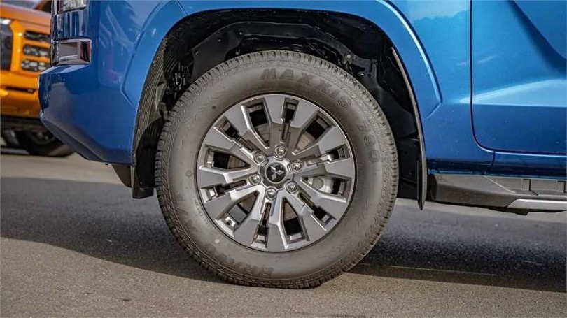 2024 Mitsubishi Triton 6