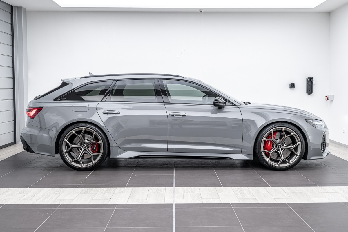 Audi RS6 AVANT PERFORMANCE TFSI