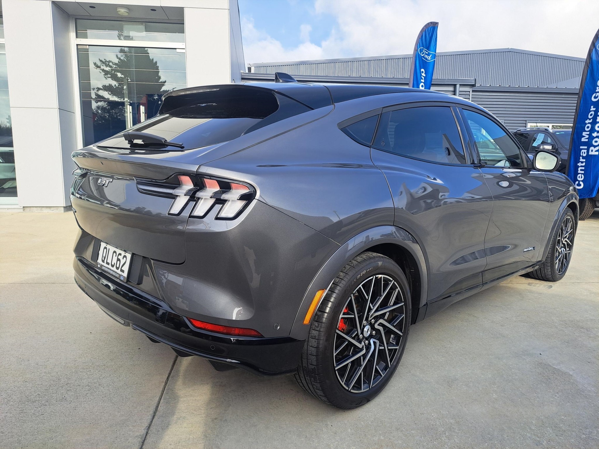 2024 Ford Mustang Mach-E Gt Awd 98Kwh/Ev/4Wd