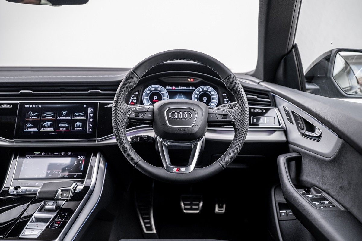 Audi Q8 60 TFSI e