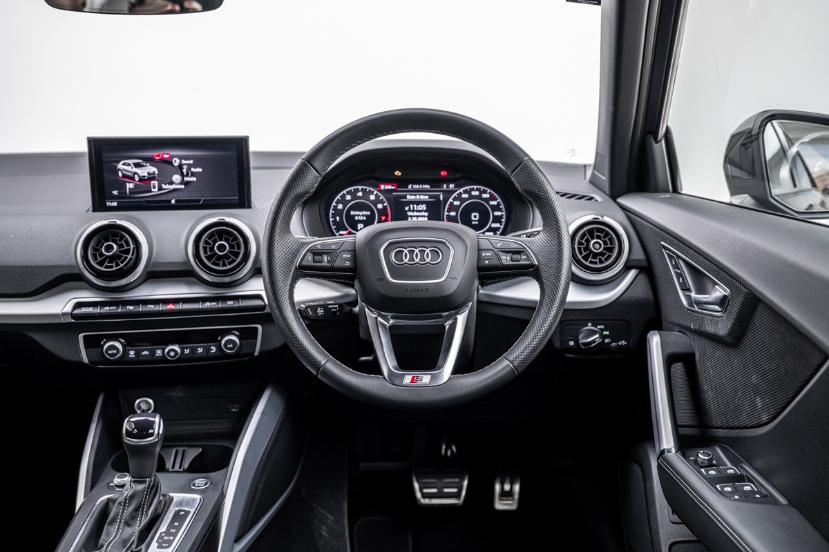 Audi Q2 40 TFSI QUATTRO S LINE (140kW)